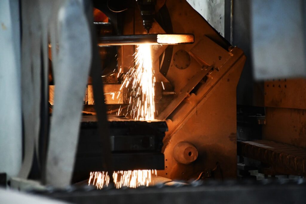 Laser Cutting vs. Plasma Cutting: Key Differences Explained